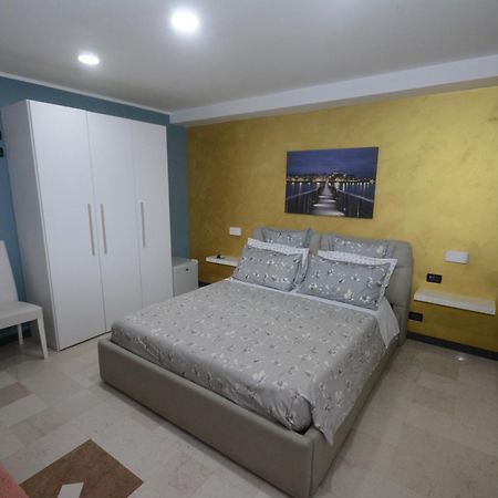 Al Vecchio Fontanile Bed & Breakfast Lesina Exterior photo