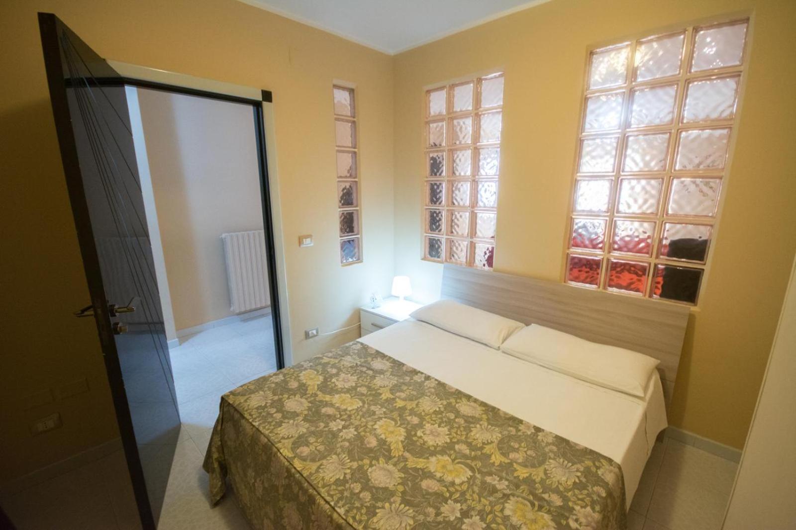 Al Vecchio Fontanile Bed & Breakfast Lesina Exterior photo