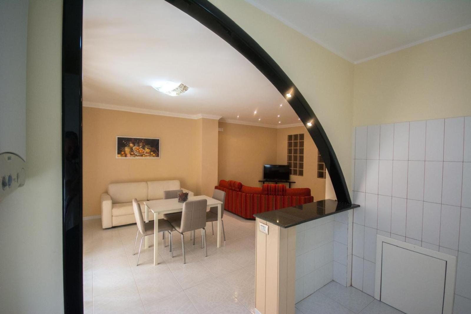 Al Vecchio Fontanile Bed & Breakfast Lesina Exterior photo