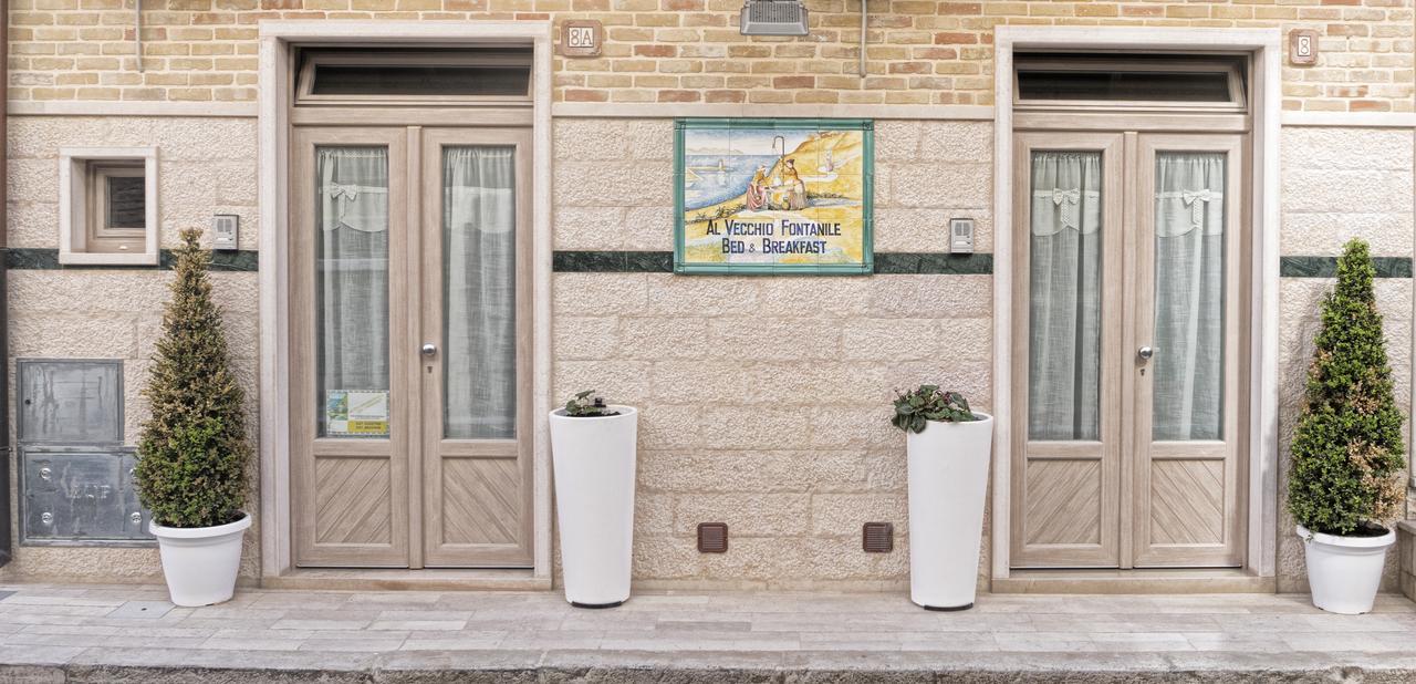 Al Vecchio Fontanile Bed & Breakfast Lesina Exterior photo